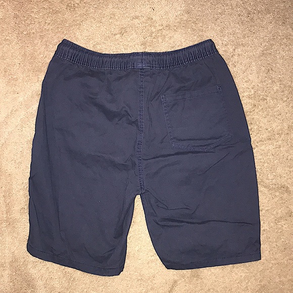 Mens Shorts - Picture 2 of 4